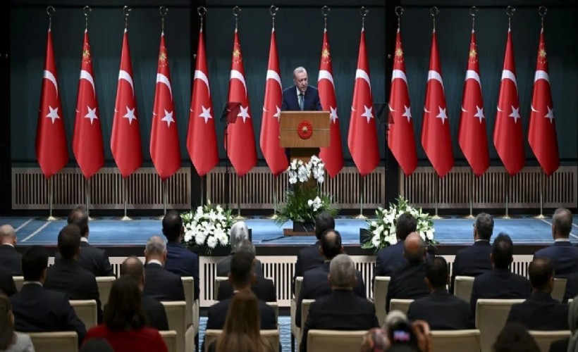 AK Parti'de seçim hazırlığı başladı: 'Erdoğan üzerlerini tek tek çizecek' iddiası