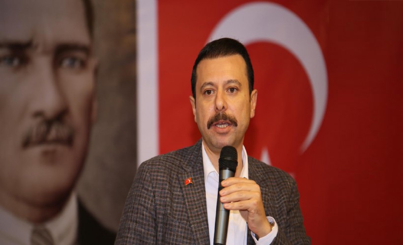 AK Parti'li Kaya'dan Tugay ve Ünsal'a çöp çıkışı: Kendi aralarında siyasi kavgaya dönüştürmüş vaziyetteler!