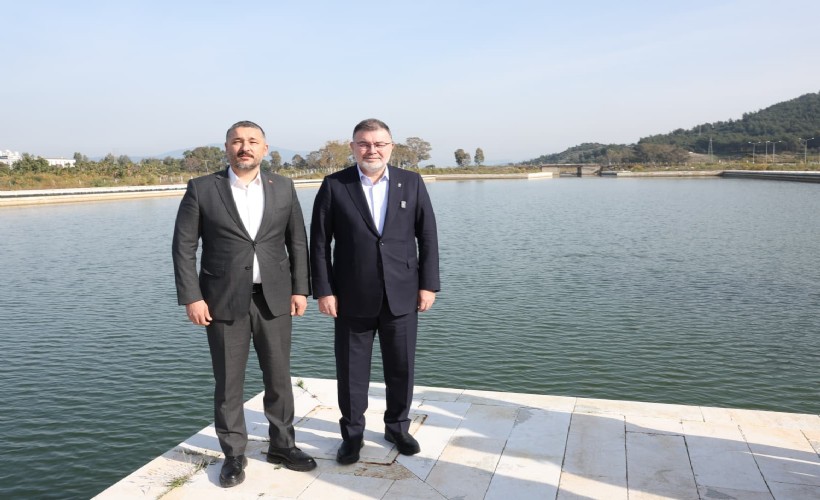 AK Partili Bayraklı'dan, CHP ilçe Başkanı Onbaşıoğlu'na yatırım yanıtı!