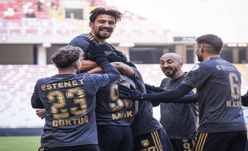 Aliağa Futbol evinde Kırklarelispor'a karşı