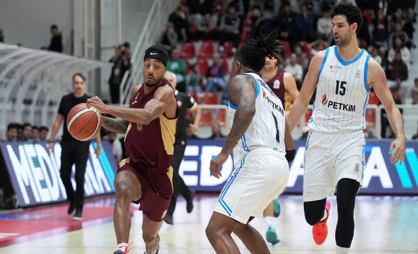 Aliağa Petkim evinde Trabzon'a mağlup oldu