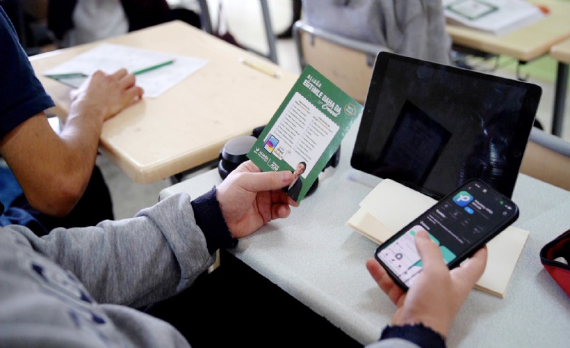 Aliağa'dan üniversiteye hazırlanan gençlere büyük destek