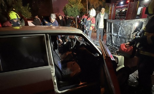 Aydın'da park ettiği araç saniyeler içinde alev aldı