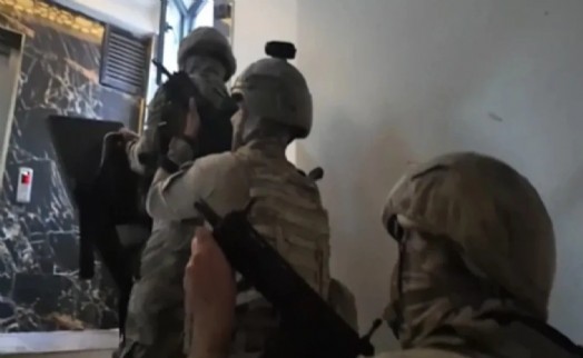 Bakan Yerlikaya iki haftada FETÖ'cü hain sayısını açıkladı