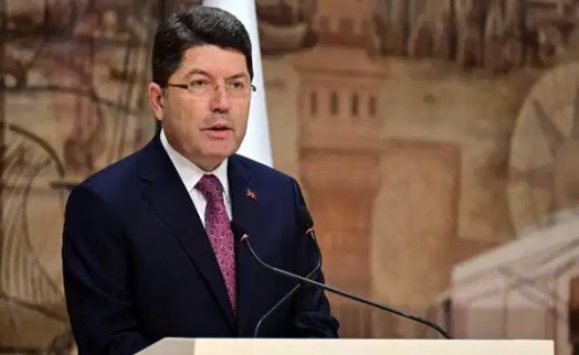 Bakan Tunç açıkladı: Cezaevlerinden tahliye işlemleri başlatıldı!