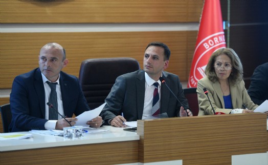 Başkan Eşki'den 'Bostanlı Pazarı' benzetmesi: Öyle bir şey yaparsak pazarcılar kendini yakar!