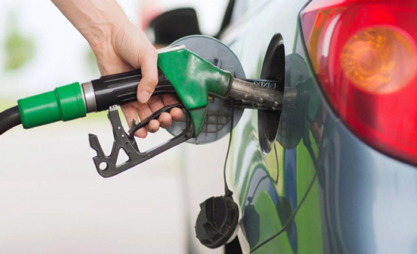 Benzine indirim geldi