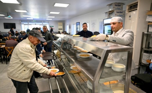 Bornova'da vefa ve dayanışma günü; Kent Lokantalarında Gülşah Durbay hayrı!