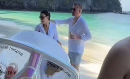 Buca'da grev varken Başkan Phuket'te: Yılın siyasi skandalı