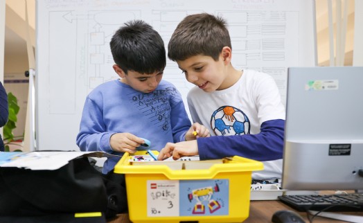 Buca’da robotik kodlama kurslarına yoğun ilgi