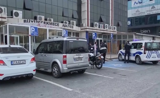 Büyükçekmece Adliyesi'nde vurgun: Firari şüpheli hakkında kırmızı bülten talebi