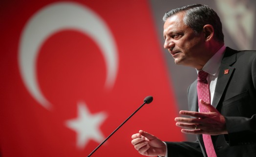 CHP lideri Özel İzmir'e geliyor: Belediye başkanının nikahına katılacak!