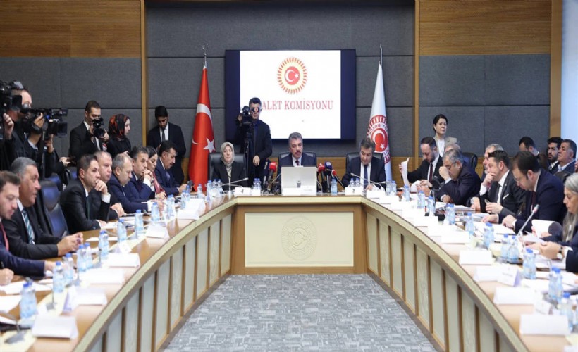 DEM Parti 11. yargı paketine muhalefet şerhi koydu!