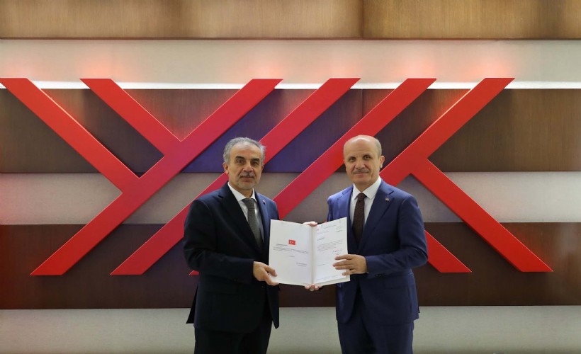 EÜ'nün yeni rektörü göreve başladı