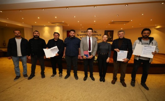 Efes Selçuk'ta bir ilk! TOKİ mağdurlarıyla buluşma: 'Mülkiyet duygusunun siyaseti olmaz'