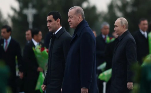 Erdoğan'dan Putin'in katıldığı zirvede 'Ukrayna' mesajı