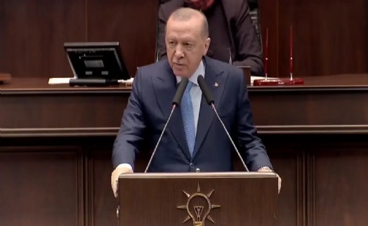 Erdoğan'dan kürsüde 'Barzani' tepkisi, Özel'e 'cellat' çıkışı