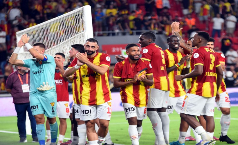 Göz-Göz iki alt lig takımına elenmesini telafi etmek istiyor!