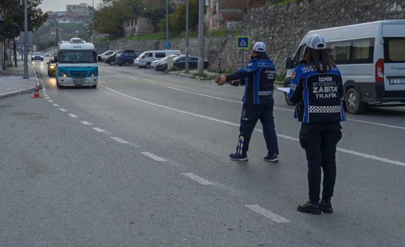 İzmir Büyükşehir'den dronlu zabıta denetimi