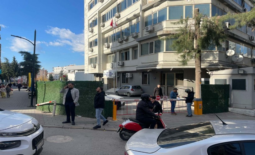 İzmir'deki zimmet operasyonunda gözaltı sayısı 9'a yükseldi!