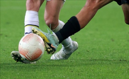 İzmir'den iki futbolcu tutuklandı!