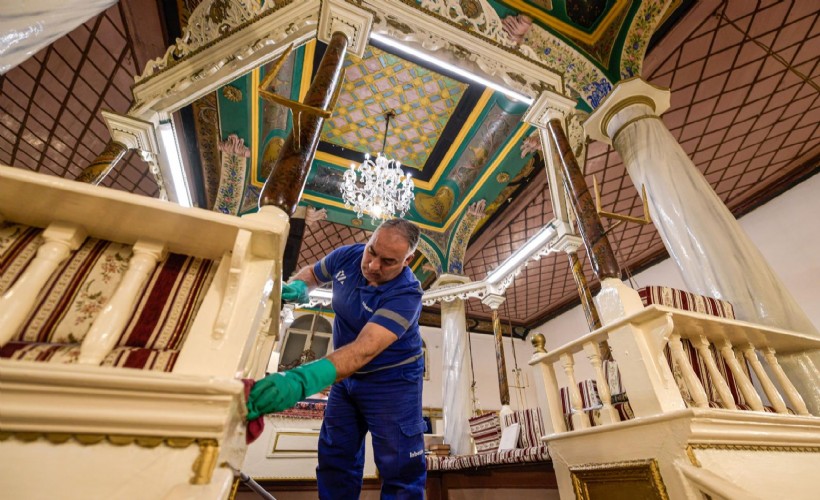 İzmir'in tüm ibadethaneleri köşe bucak temizleniyor!