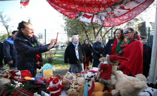 Karşıyaka Yeni Yıl Festivali'ne geri sayım başladı