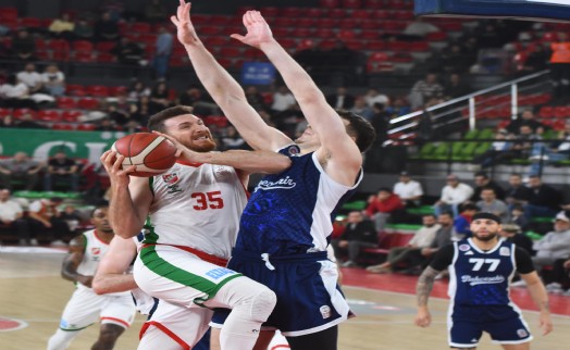 Karşıyaka potada Sarıca'ya karşı