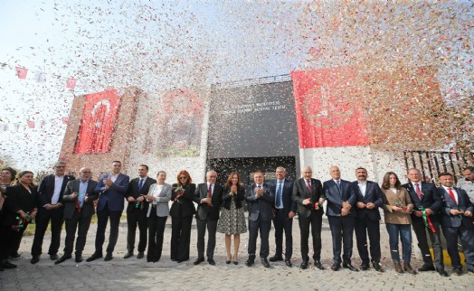 Karşıyaka'da dayanışmanın yılı!