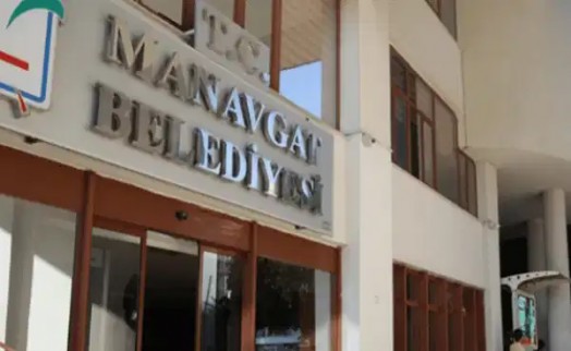 Manavgat Belediyesine yönelik soruşturmada 19 kişi gözaltına alındı