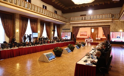 Milli Dayanışma Kardeşlik ve Demokrasi Komisyonu'nda CHP'liler ile AK Parti'liler arasında gerginlik