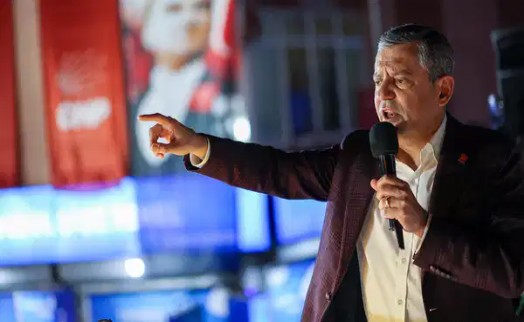 Özgür Özel'den 'saatli' çağrı: Bu akşamı işaret etti!