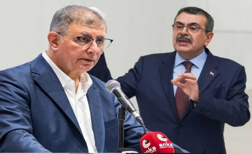 Tugay'dan Tekin'in o sözlerine sert yanıt: 'Koskoca bakan olmayan bir şeyi konuşur mu?'