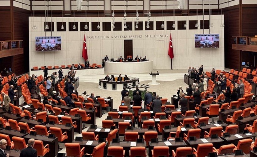 AK Parti'den yeni paket: 'Türkiye Yüzyılı' yargısı