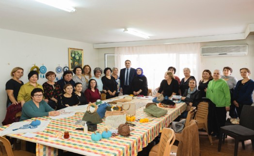 Balçova'da el sanatları kurslarına yoğun ilgi: Üniversite ile iş birliği yapılacak