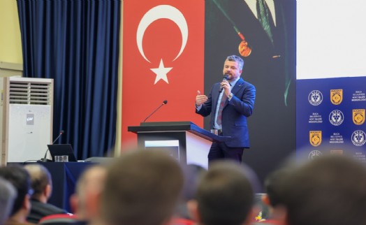 Buca'da dijital dönüşüm: Belediye işlemleri artık internette