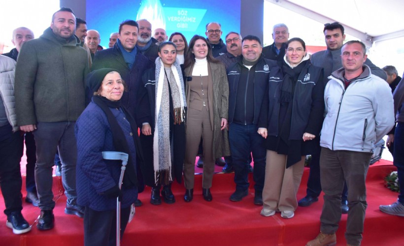 Çeşme'ye ilk doğal gaz verildi