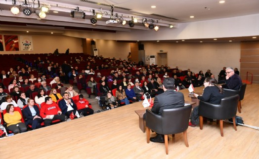 Çiğli'de 'Engelsiz Yaşam Forumu' gerçekleştirildi