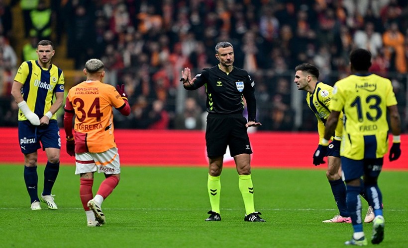 Galatasaray-Fenerbahçe derbisinden gol sesi çıkmadı