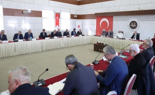 Diyanet'in Atatürk alerjisi bitmiyor