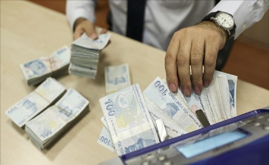 Emekli bayram ikramiyesi ne kadar olacak? Masadaki rakamlar belli oldu