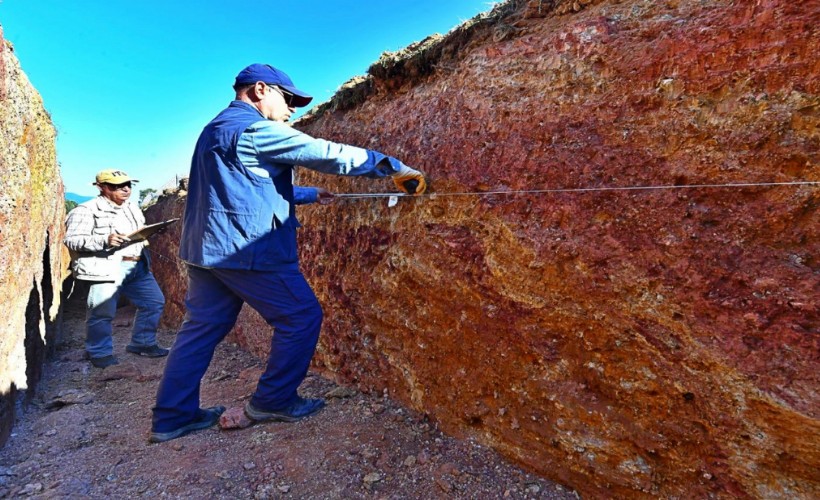 İzmir’in Deprem Master Planı kapsamında çalışmaları aralıksız sürüyor