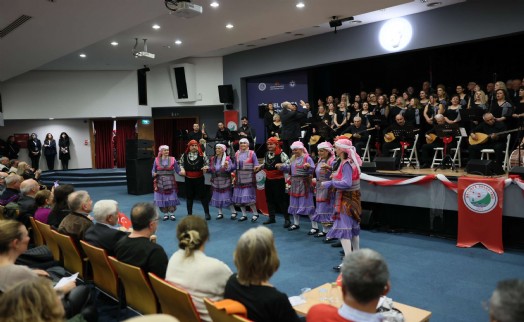 Korolar kulakların pasını sildi