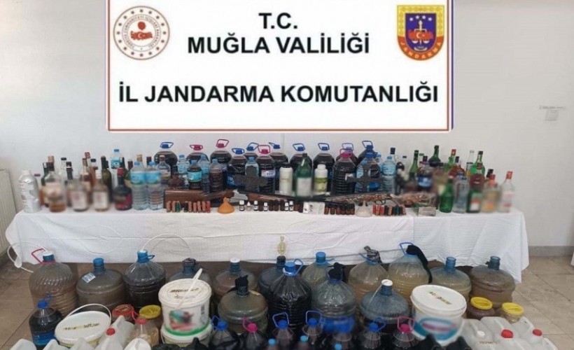 Muğla'da 555 litre 'sahte içki' ele geçirildi