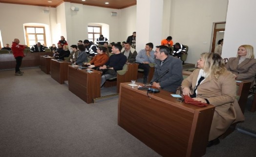 Afet hazırlığında ilk adım personelle başladı