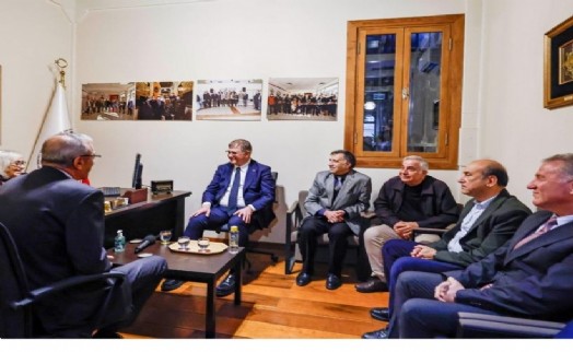 Başkan Tugay'dan TEMŞAD'a bayram öncesi ziyaret