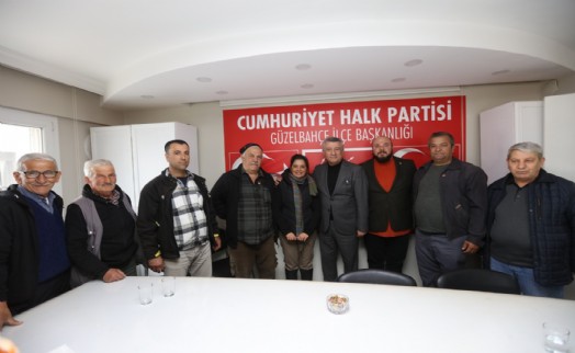 CHP Güzelbahçe'ye üye akını