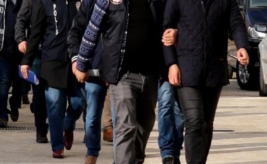 İzmir dahil 76 ildeki uyuşturucu operasyonunda 2 bin 365 gözaltı