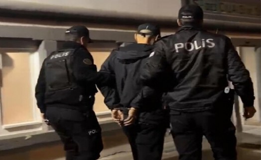 İzmir'de kırmızı bültenli firari yakalandı