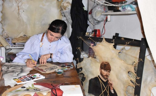 Kanser tedavisinde terapi oldu; 6 yıldır parşömen işliyor